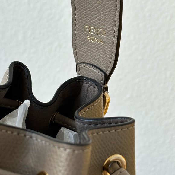 Fendi Mon Tresor Beige leather mini-bag - Picture 11 of 16